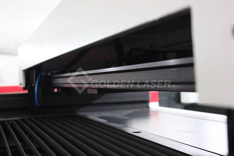 co2 laser cutting machine