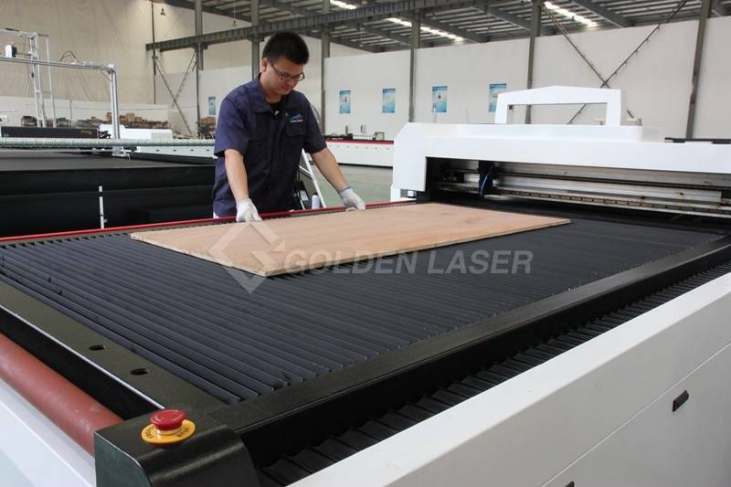 co2 laser cutting masine